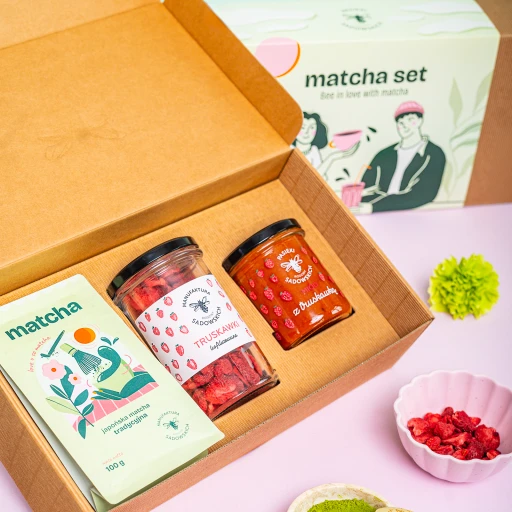 Matcha_set_1800_567.jpg