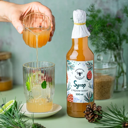 Syrop z pędów sosny 