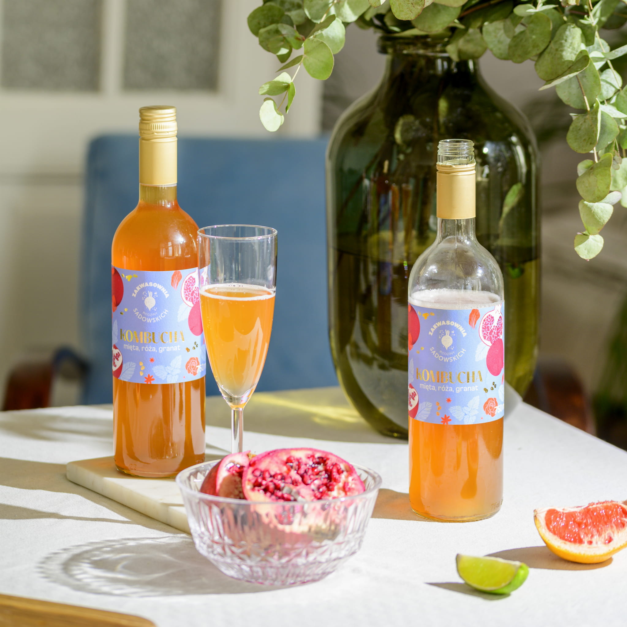 Kombucha z miętą, różą i granatem